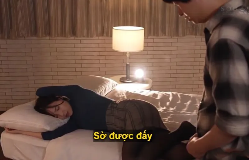 chat sex ola,hack cam sex viet nam,phim sex nữ sinh vn Một đêm mất ngủ với nữ phát thanh viên nổi tiếng khi ở cùng phòng khách sạn